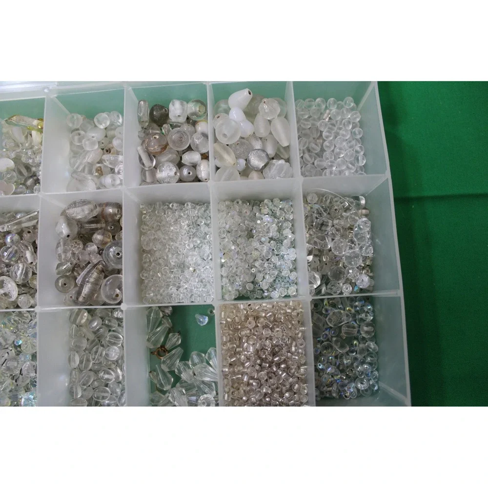 Vintage Clear Bead Assortment, Jewelry Making Supplies (2.6 lbs)
